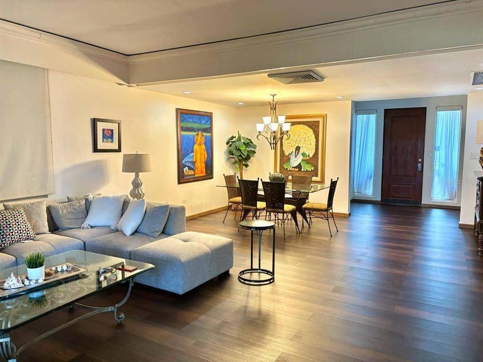 For Rent: $14,000 (3 beds, 3 baths, 3086 Square Feet)