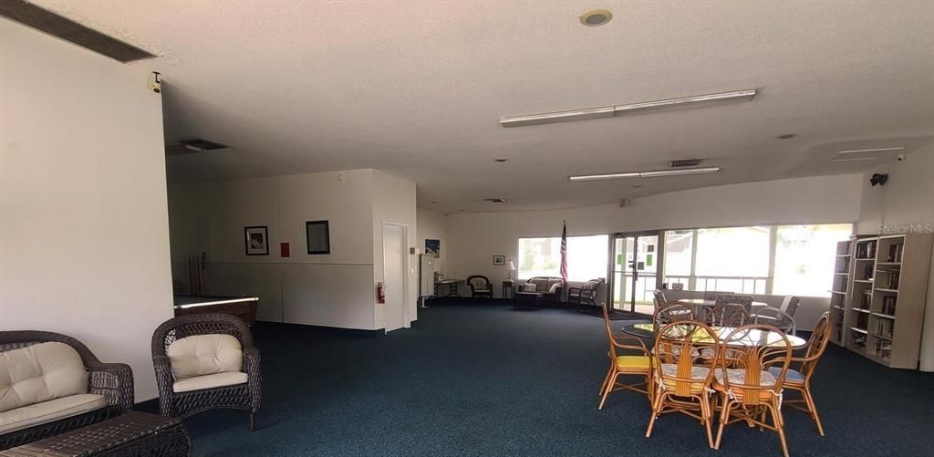 For Sale: $139,000 (2 beds, 2 baths, 952 Square Feet)
