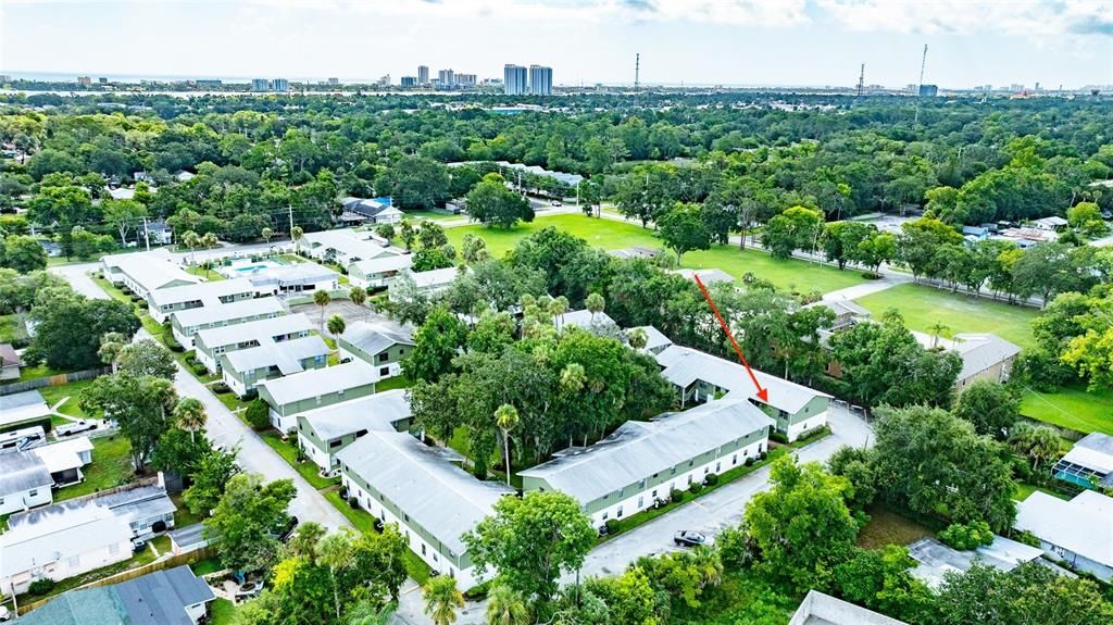 For Sale: $139,000 (2 beds, 2 baths, 952 Square Feet)