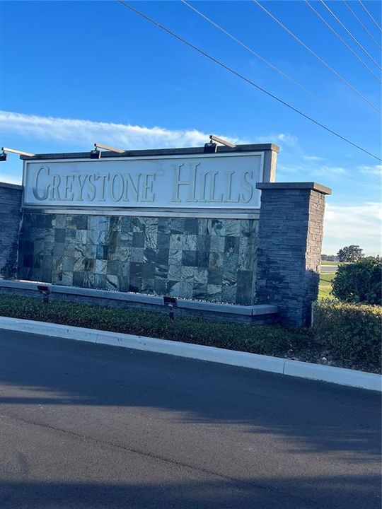 出租: $2,750 (5 贝兹, 3 浴室, 2605 平方英尺)