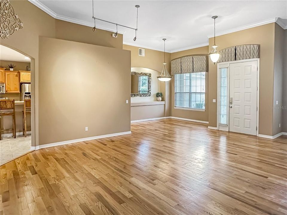 Active With Contract: $573,900 (4 beds, 3 baths, 2821 Square Feet)