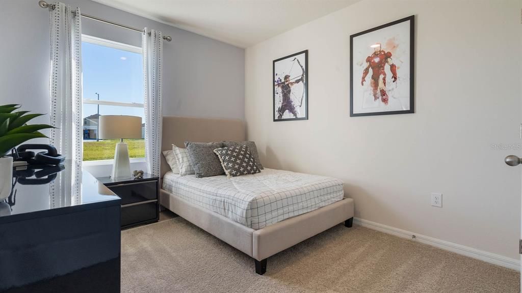 Active With Contract: $306,490 (4 beds, 2 baths, 1665 Square Feet)