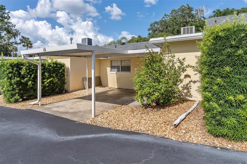 На продажу: $275,000 (2 спален, 1 ванн, 1020 Квадратных фут)