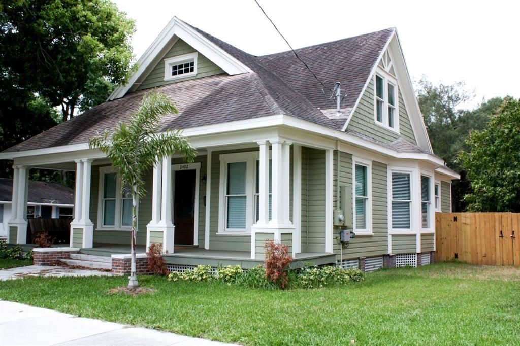 Recently Rented: $3,200 (4 beds, 2 baths, 2069 Square Feet)