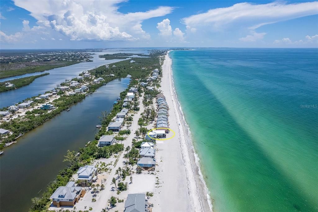 На продажу: $1,979,000 (2 спален, 2 ванн, 1258 Квадратных фут)