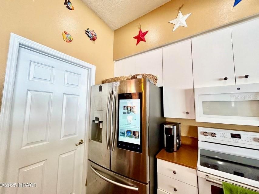 待售: $567,900 (3 贝兹, 2 浴室, 1631 平方英尺)