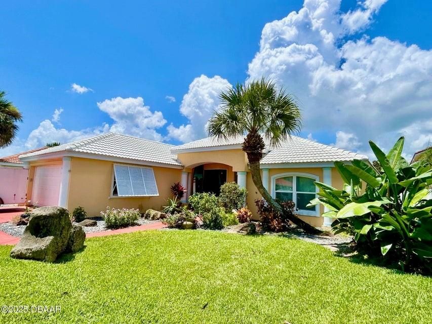 待售: $567,900 (3 贝兹, 2 浴室, 1631 平方英尺)