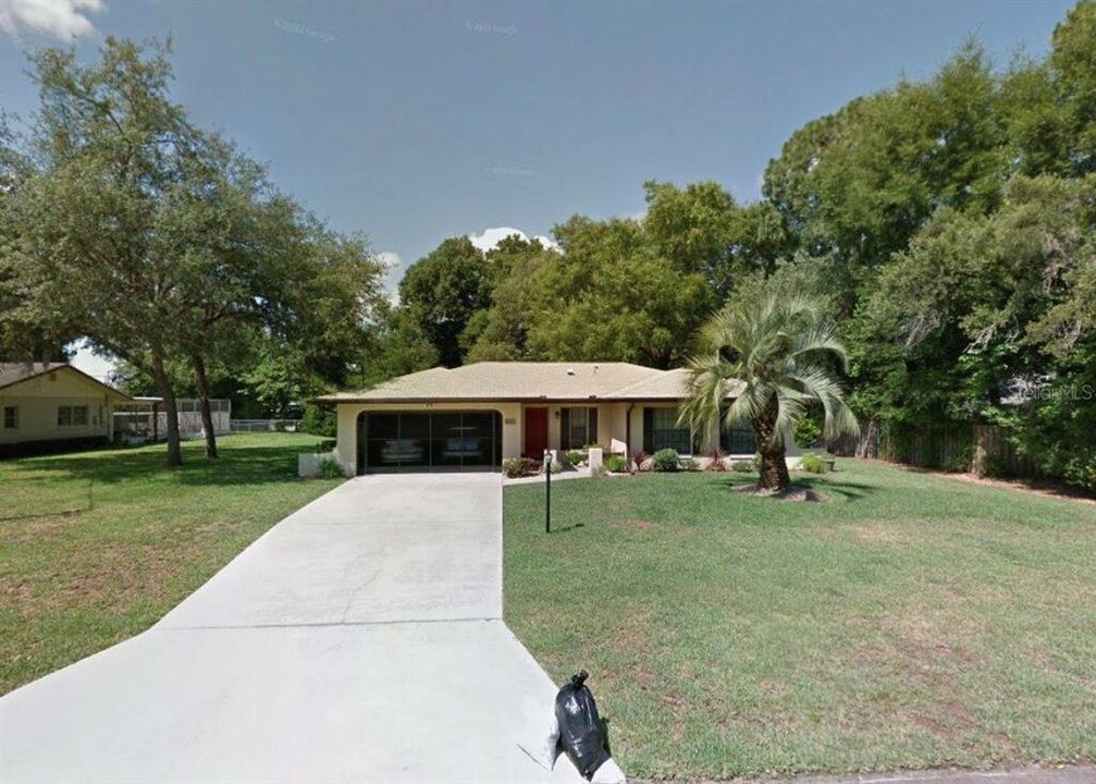 Active With Contract: $199,900 (3 beds, 2 baths, 1460 Square Feet)