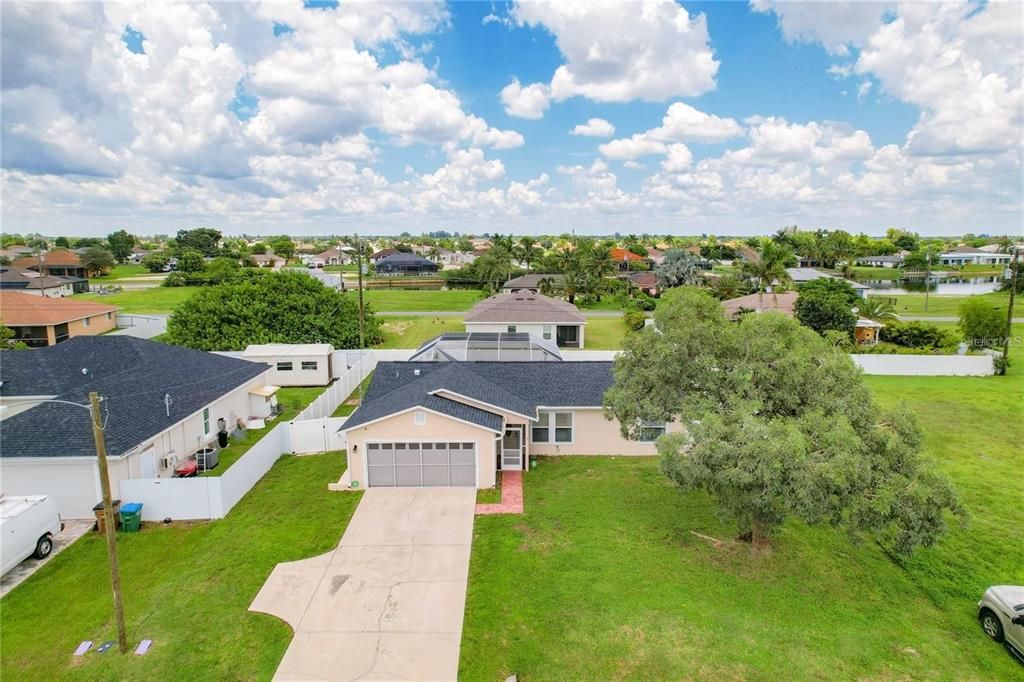 For Rent: $2,550 (3 beds, 2 baths, 1226 Square Feet)