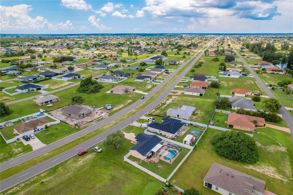 For Rent: $2,550 (3 beds, 2 baths, 1226 Square Feet)