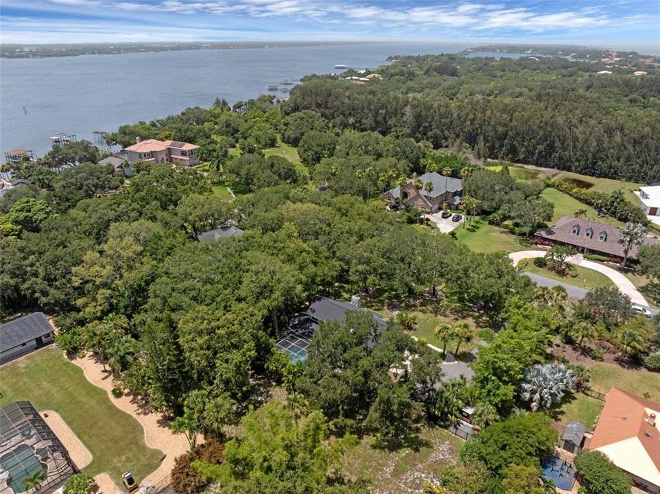 En Venta: $899,000 (4 camas, 3 baños, 2939 Pies cuadrados)