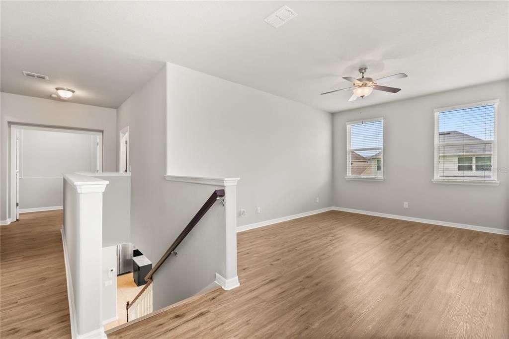 Activo con contrato: $588,000 (4 camas, 2 baños, 2976 Pies cuadrados)