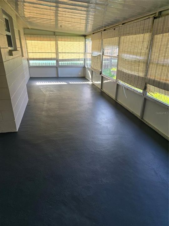 Activo con contrato: $1,350 (2 camas, 1 baños, 958 Pies cuadrados)