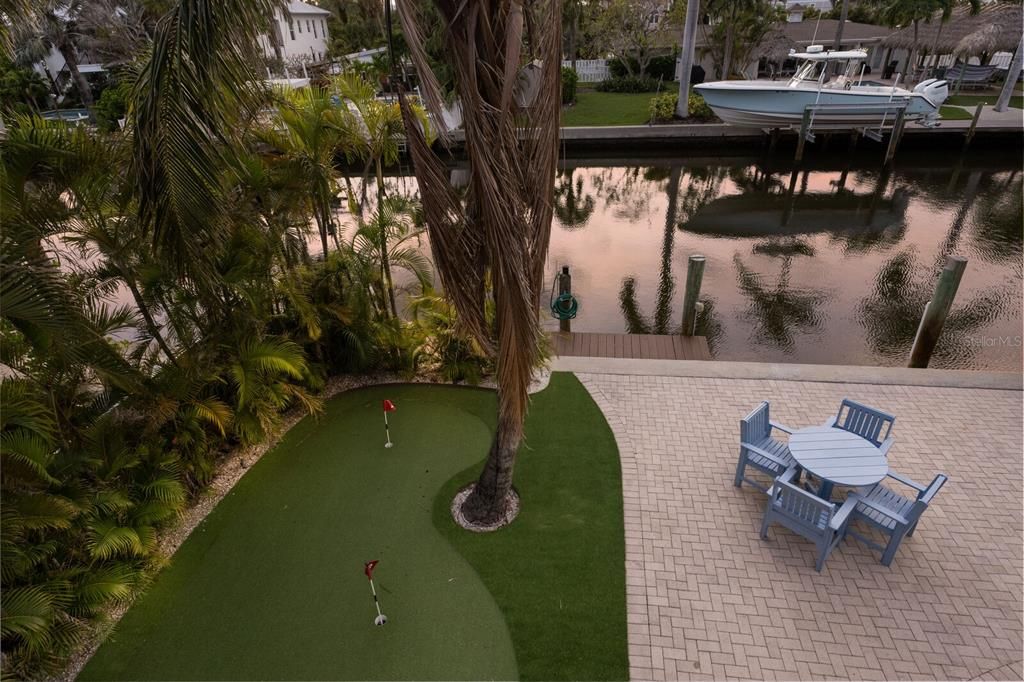 For Sale: $3,950,000 (5 beds, 5 baths, 3844 Square Feet)