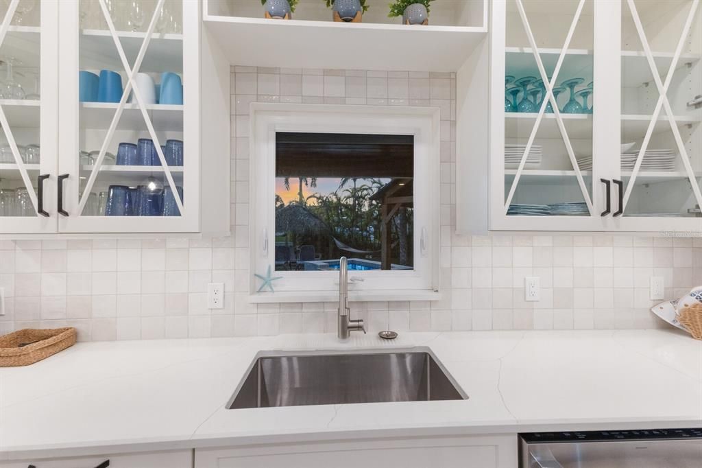 For Sale: $3,950,000 (5 beds, 5 baths, 3844 Square Feet)