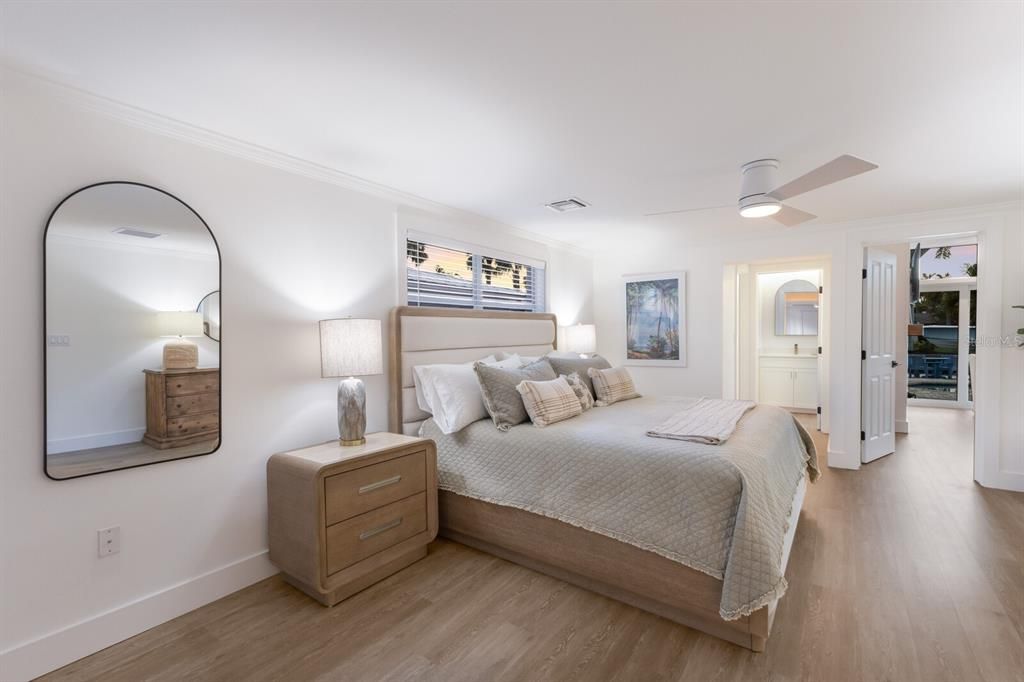 For Sale: $3,950,000 (5 beds, 5 baths, 3844 Square Feet)