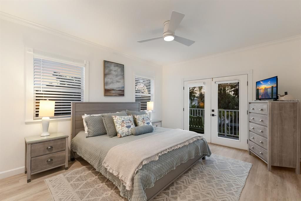 For Sale: $3,950,000 (5 beds, 5 baths, 3844 Square Feet)