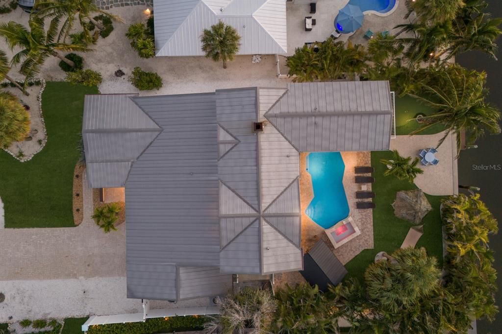 For Sale: $3,950,000 (5 beds, 5 baths, 3844 Square Feet)