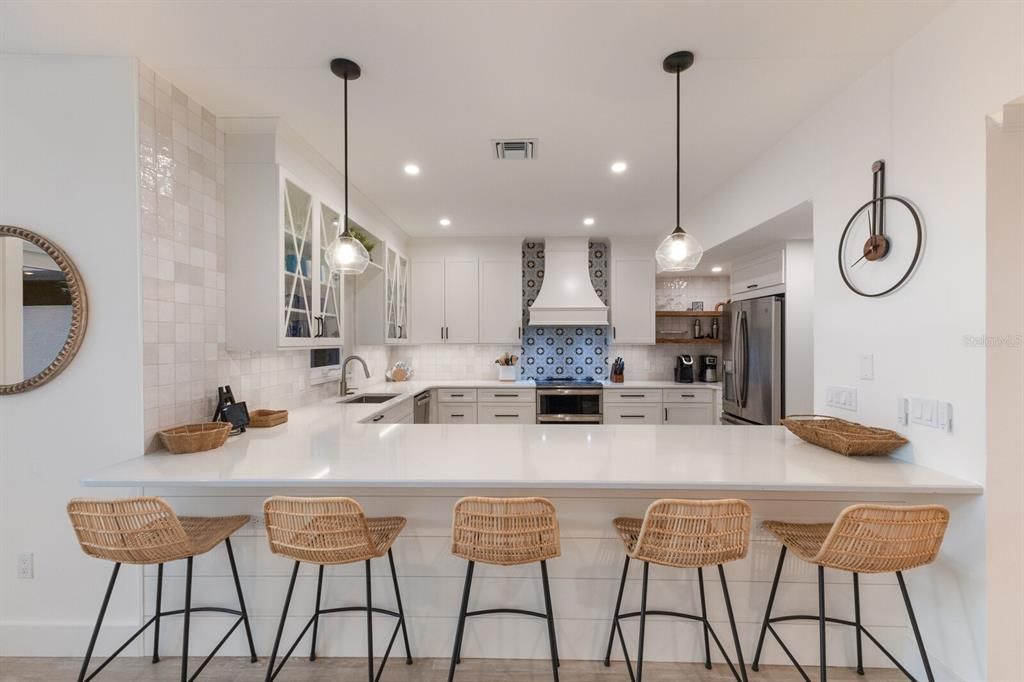 For Sale: $3,950,000 (5 beds, 5 baths, 3844 Square Feet)