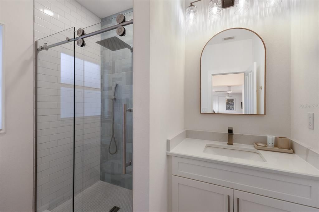 For Sale: $3,950,000 (5 beds, 5 baths, 3844 Square Feet)