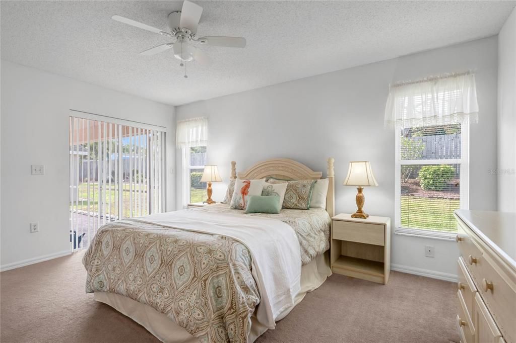 En Renta: $1,595 (2 camas, 2 baños, 1321 Pies cuadrados)