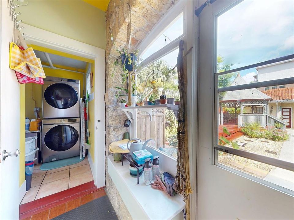 For Sale: $999,000 (0 beds, 0 baths, 2966 Square Feet)