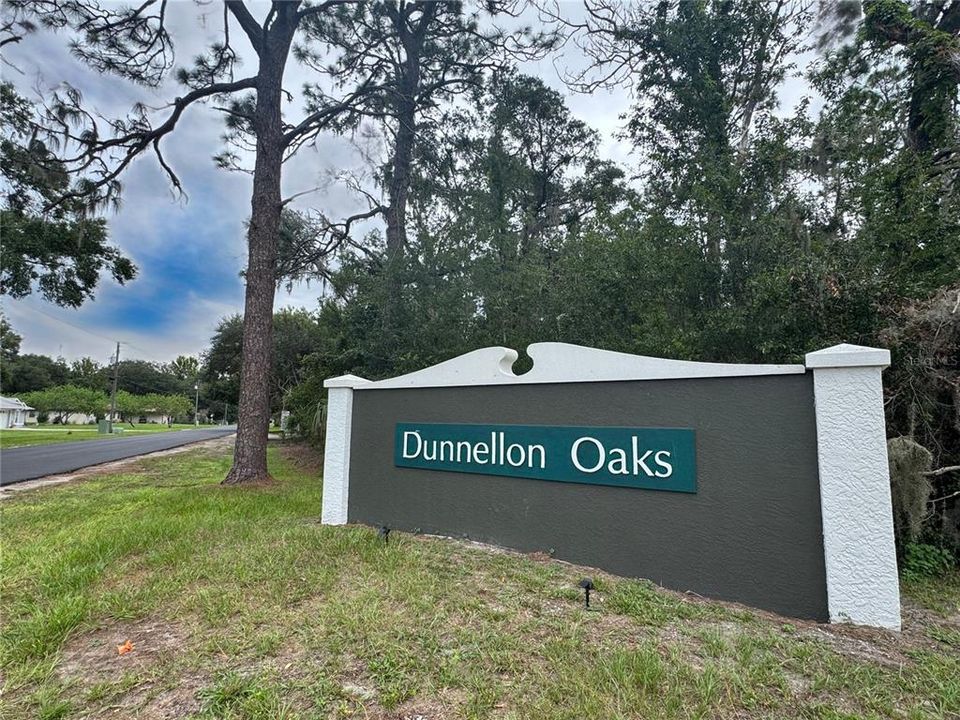 На продажу: $255,000 (3 спален, 2 ванн, 1557 Квадратных фут)