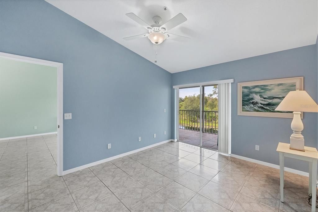 Active With Contract: $179,000 (2 beds, 2 baths, 1060 Square Feet)