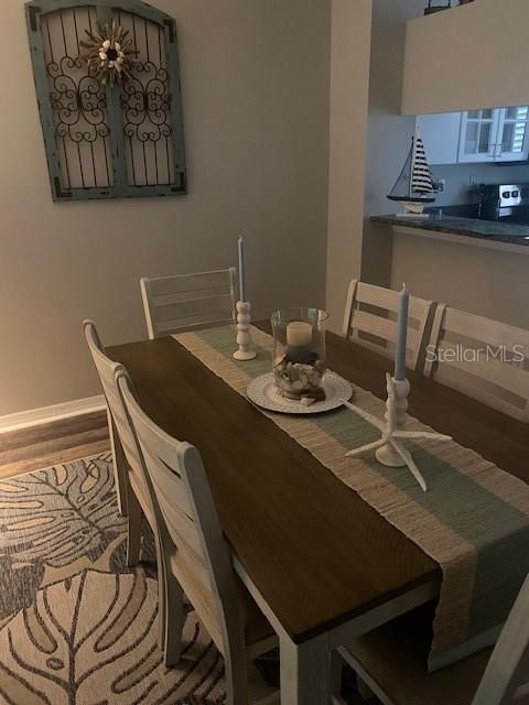 For Rent: $3,500 (2 beds, 2 baths, 1245 Square Feet)