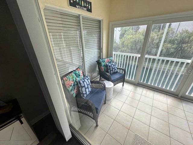 For Rent: $3,500 (2 beds, 2 baths, 1245 Square Feet)