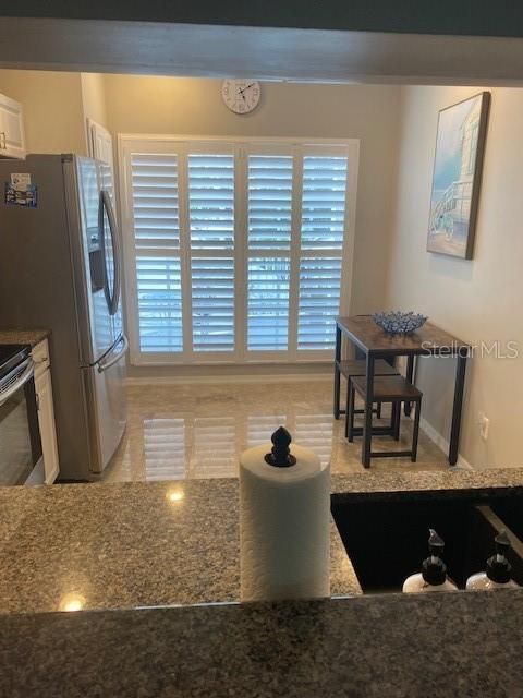 For Rent: $3,500 (2 beds, 2 baths, 1245 Square Feet)