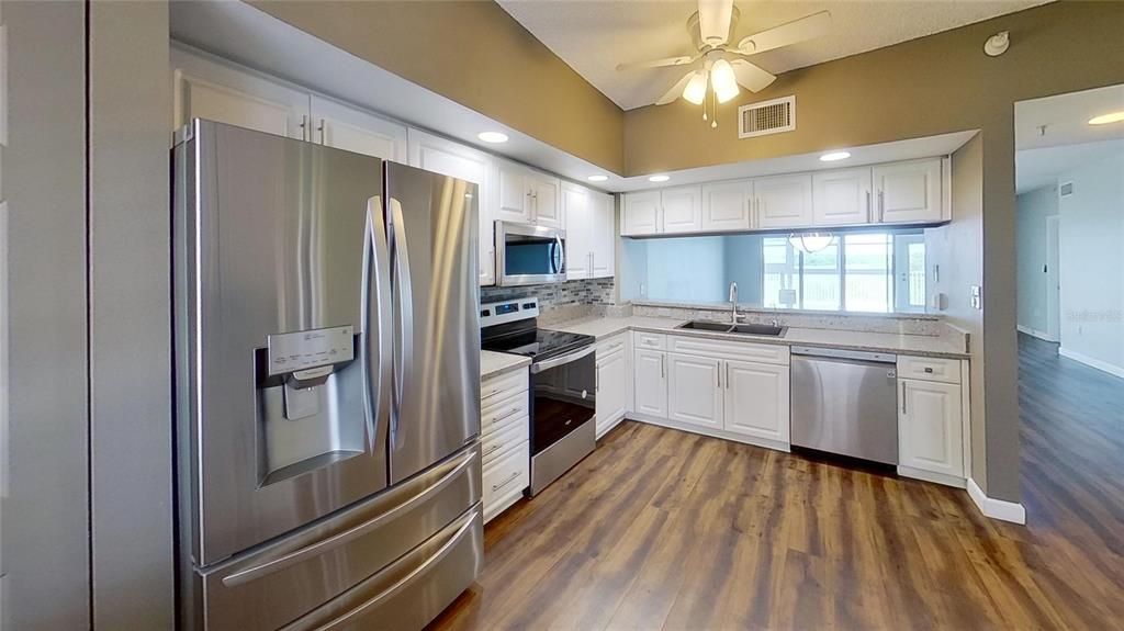 For Rent: $2,799 (3 beds, 2 baths, 1620 Square Feet)