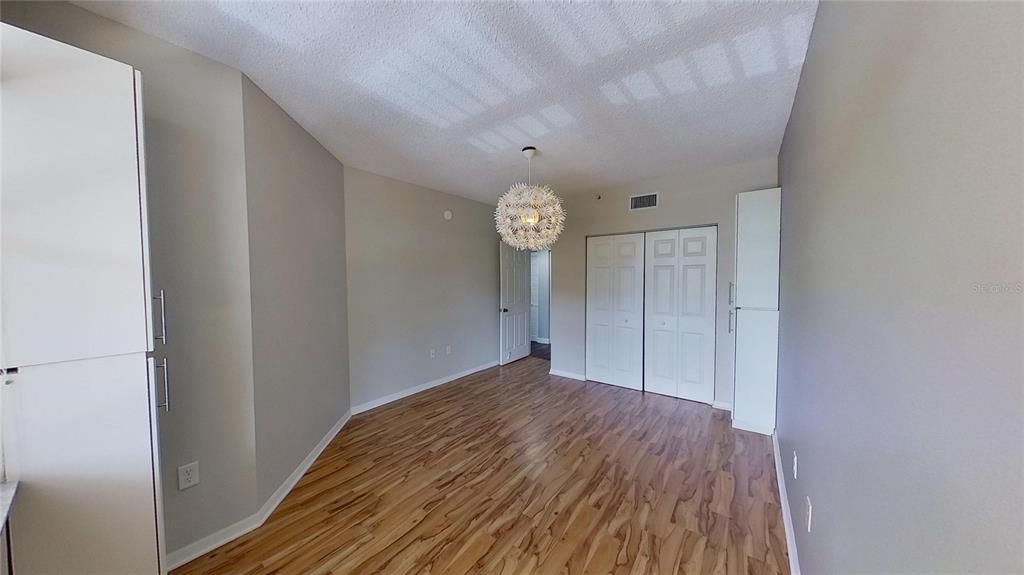 For Rent: $2,799 (3 beds, 2 baths, 1620 Square Feet)