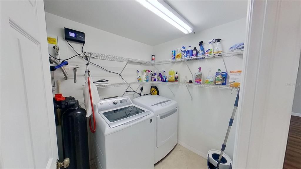 For Rent: $2,799 (3 beds, 2 baths, 1620 Square Feet)