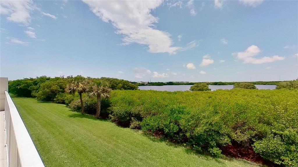 For Rent: $2,799 (3 beds, 2 baths, 1620 Square Feet)