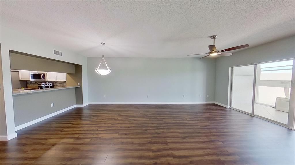 For Rent: $2,799 (3 beds, 2 baths, 1620 Square Feet)