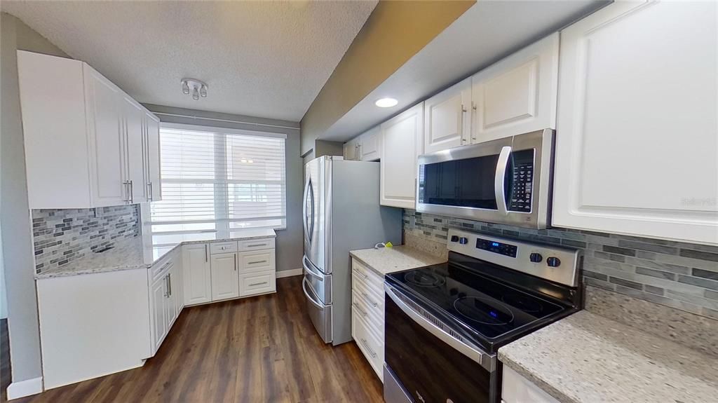 For Rent: $2,799 (3 beds, 2 baths, 1620 Square Feet)