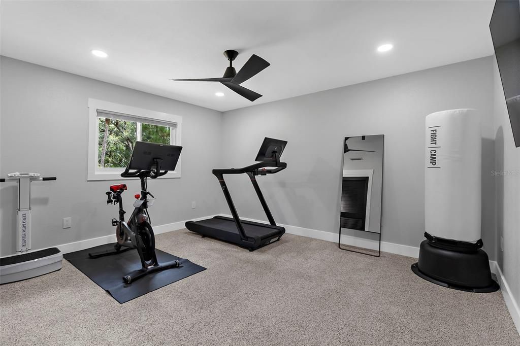 待售: $1,200,000 (3 贝兹, 3 浴室, 2710 平方英尺)