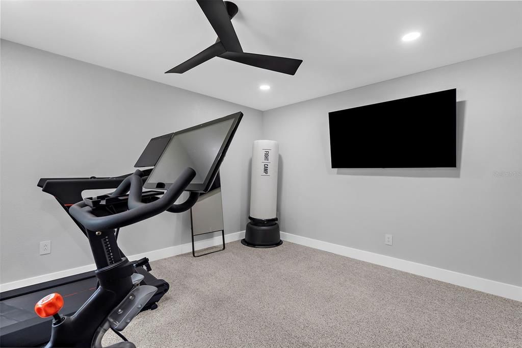 待售: $1,200,000 (3 贝兹, 3 浴室, 2710 平方英尺)