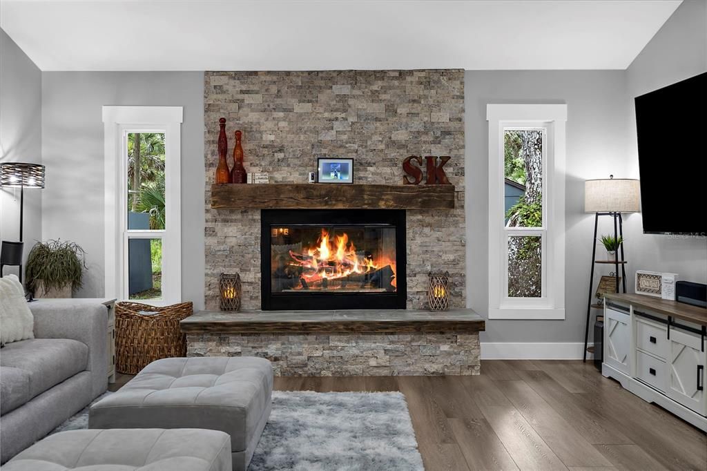 待售: $1,200,000 (3 贝兹, 3 浴室, 2710 平方英尺)