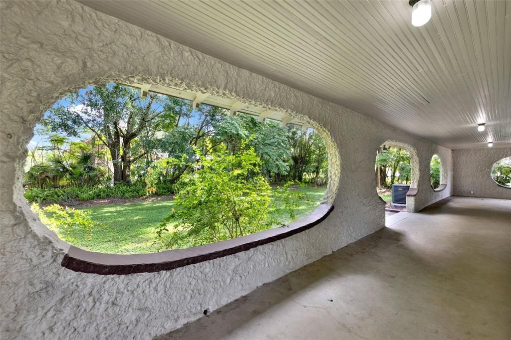 合同活跃: $400,000 (7 贝兹, 3 浴室, 3165 平方英尺)