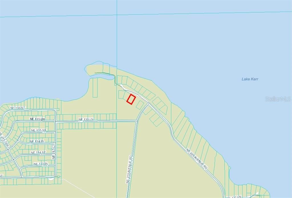 На продажу: $105,000 (2 спален, 1 ванн, 864 Квадратных фут)