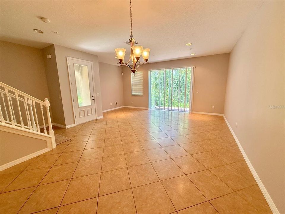 Active With Contract: $355,000 (3 beds, 2 baths, 1609 Square Feet)