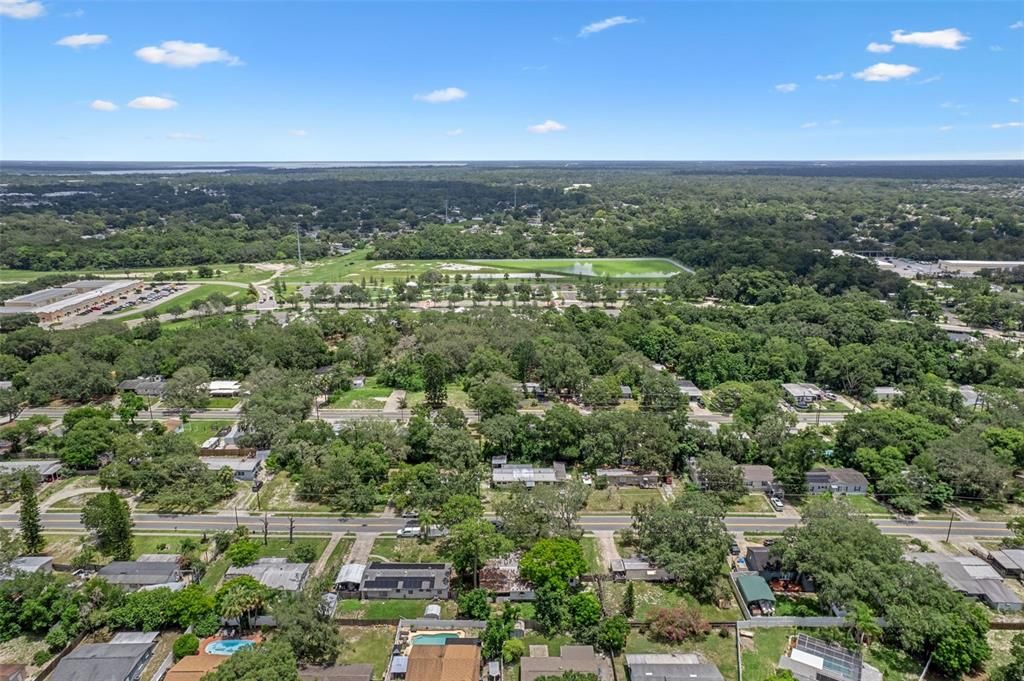 合同活跃: $129,000 (3 贝兹, 2 浴室, 1600 平方英尺)