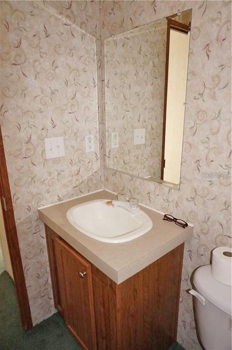 For Sale: $324,500 (2 beds, 0 baths, 1352 Square Feet)