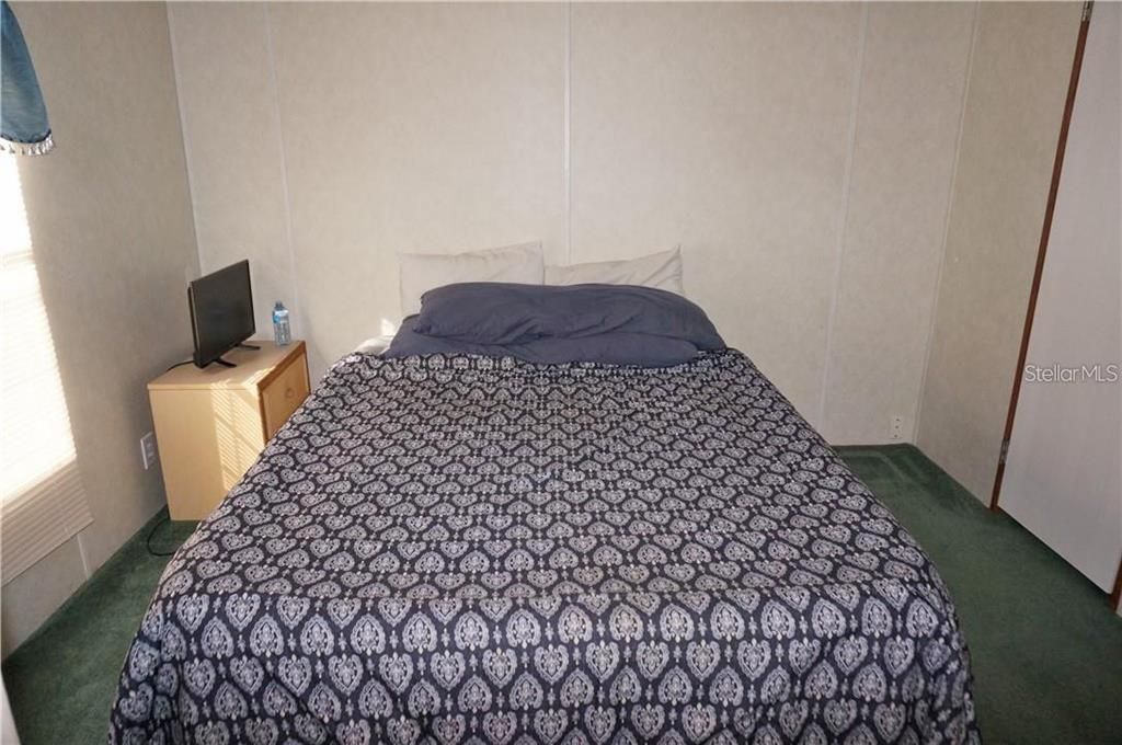 For Sale: $324,500 (2 beds, 0 baths, 1352 Square Feet)