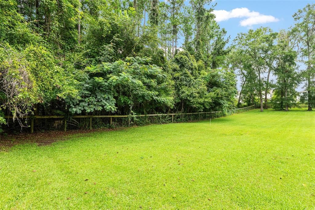 合同活跃: $520,000 (3 贝兹, 2 浴室, 2274 平方英尺)