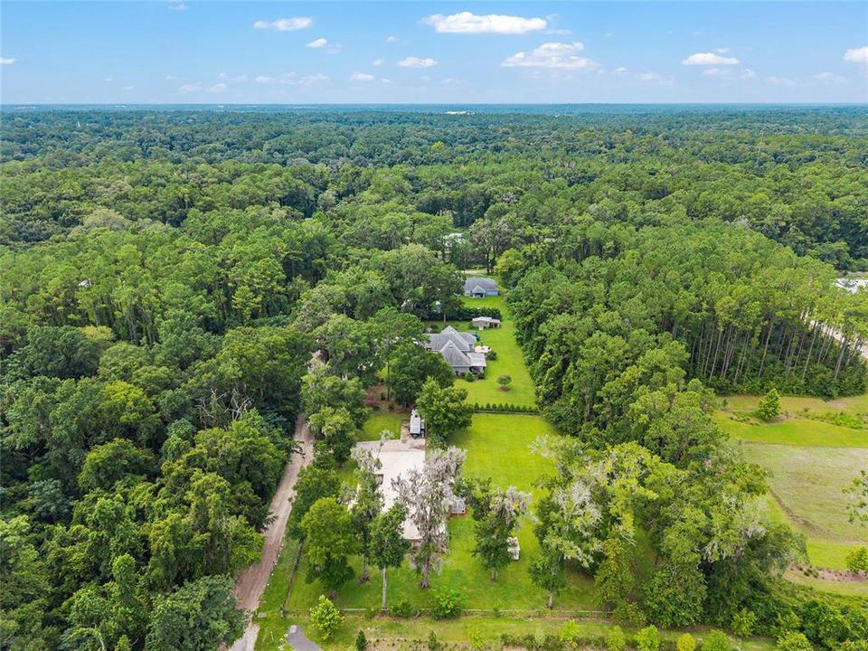 合同活跃: $520,000 (3 贝兹, 2 浴室, 2274 平方英尺)