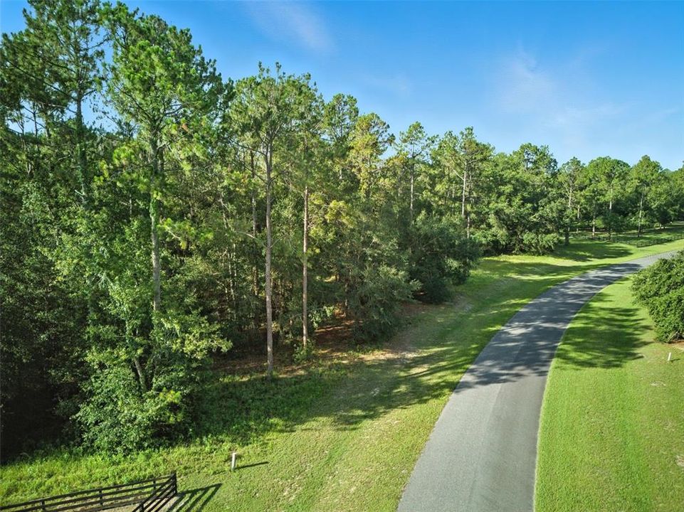 待售: $699,000 (10.30 acres)