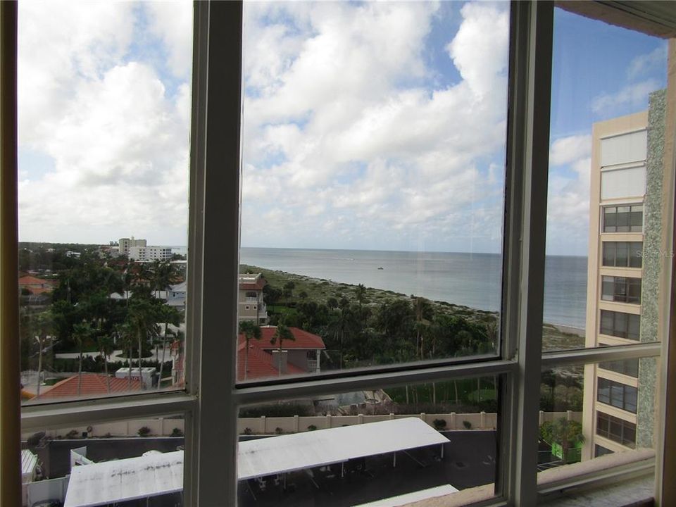 出租: $7,000 (2 贝兹, 2 浴室, 1284 平方英尺)